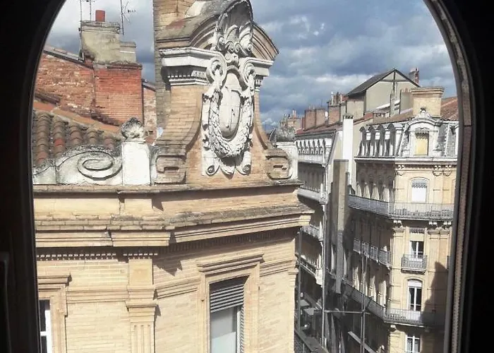 Le Colombier - A Deux Pas Du Square Charles De Gaulle