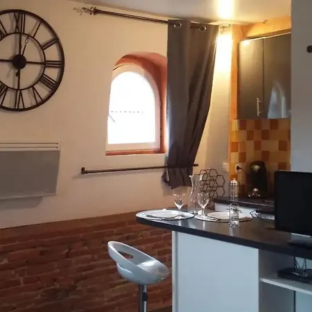 Le Colombier - A Deux Pas Du Square Charles De Gaulle Apartmán